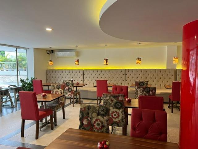 Hotel Juan Maria Тулуа Экстерьер фото