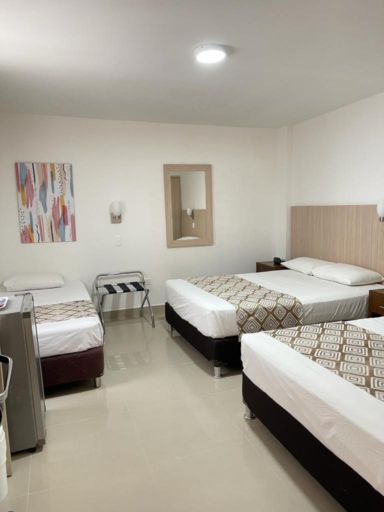 Hotel Juan Maria Тулуа Экстерьер фото