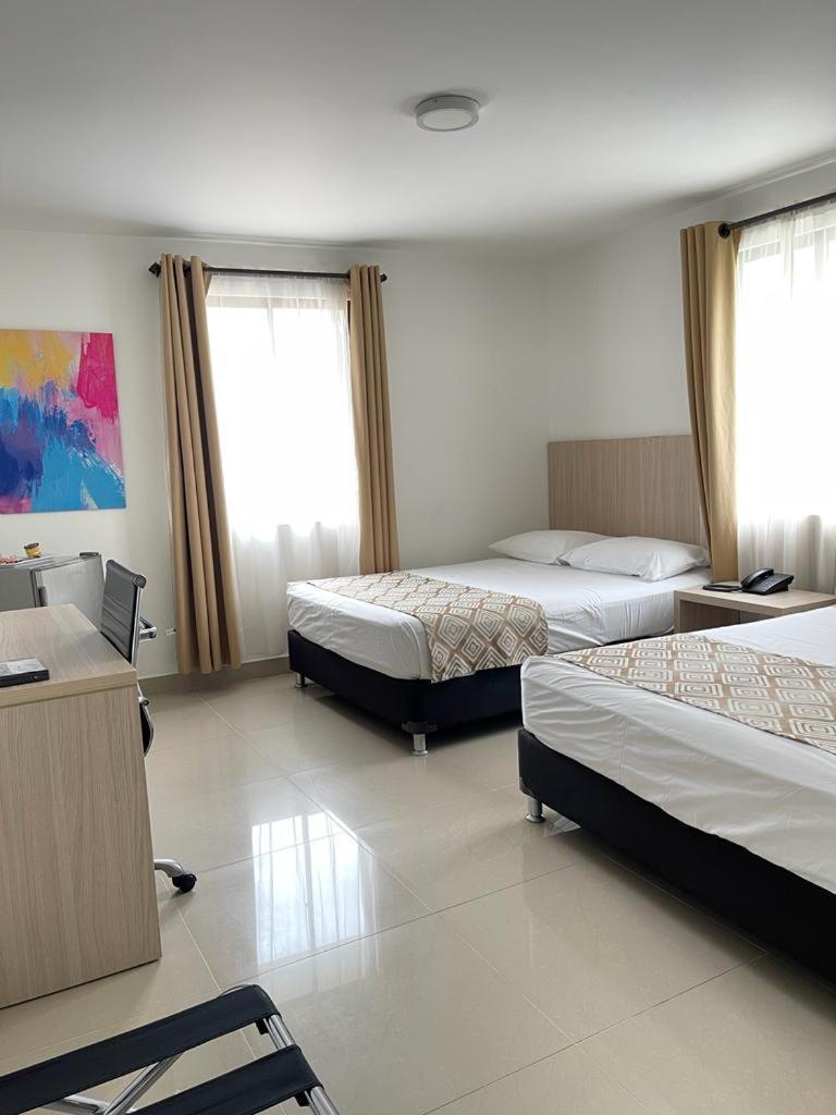 Hotel Juan Maria Тулуа Экстерьер фото