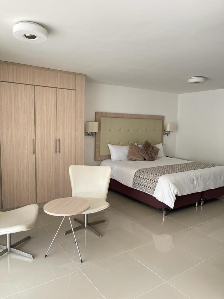 Hotel Juan Maria Тулуа Экстерьер фото
